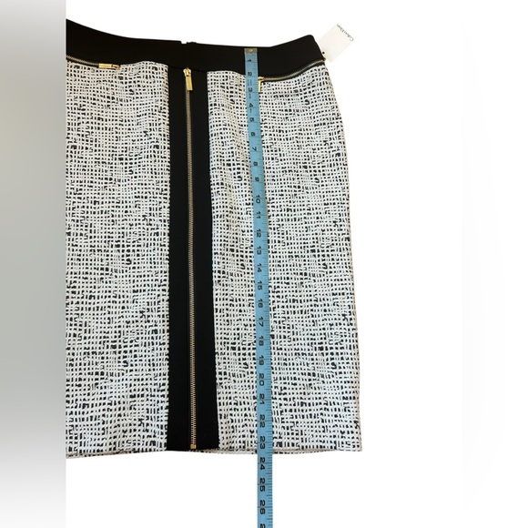 Calvin Klein White Jacquard Textured Gold Zipper Pencil Skirt Women’s Sz 10 NWT - Picture 13 of 13